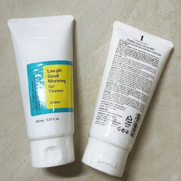 cosrx low ph good morning gel cleanser daily mild face cleanser for sensitive skin with bha and tea-tree oil cleansers
cosrx low ph good morning gel cleanser daily mild face cleanser for sensitive skin with bha and tea-tree oil cleansers