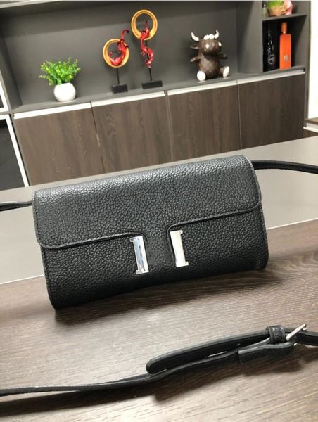 designer bag silver hardware h crossbody bag luxury women's shoulder bag classic handbag purse men's messenger bag 22cm handbag
designer bag silver hardware h crossbody bag luxury women's shoulder bag classic handbag purse men's messenger bag 22cm handbag