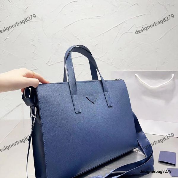 designers briefcase handbag crossbody bag classic men briefcases bag office laphandbags high-capacity business travel bags style 230725
designers briefcase handbag crossbody bag classic men briefcases bag office laphandbags high-capacity business travel bags style 230725