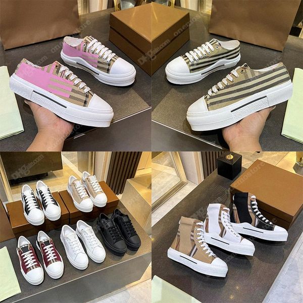 luxury brand b print check outdoor shoes men women cotton gabardine flats printed lettering plaid calfskin canvas casual trainers size 35-45
luxury brand b print check outdoor shoes men women cotton gabardine flats printed lettering plaid calfskin canvas casual trainers size 35-45