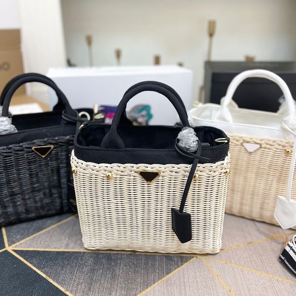 designer handbag crossbody bag vegetable basket bag large capacity woven bag triangle badge quality
designer handbag crossbody bag vegetable basket bag large capacity woven bag triangle badge quality
