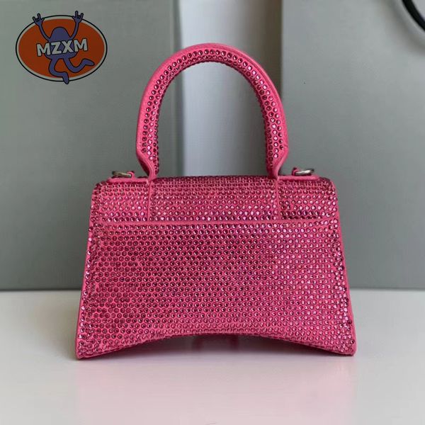 evening bags mzxm fashion full diamond handbag hourglass balenciaa shoulder bag shining luxury design leather tote zadig 230831
evening bags mzxm fashion full diamond handbag hourglass balenciaa shoulder bag shining luxury design leather tote zadig 230831