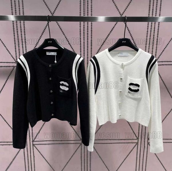 woman sweater designer luxury channel classic coat autumn and winter fashion loose zipper knitwear shirts knitteds, White;black
woman sweater designer luxury channel classic coat autumn and winter fashion loose zipper knitwear shirts knitteds, White;black