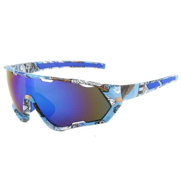 colorful style printed riding sunglasses glasses for men and women outdoor sports wholesale, White;black
colorful style printed riding sunglasses glasses for men and women outdoor sports wholesale, White;black