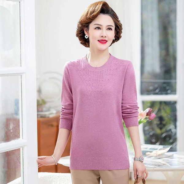 spring moms bottomless shirt all sweaters match womens for middle aged and elderly western styled autumn, White;black 
spring moms bottomless shirt all sweaters match womens for middle aged and elderly western styled autumn, White;black