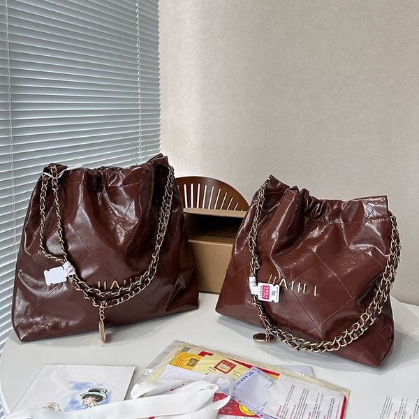 jumbo capacity women outdoor shopping tote bag leather quilted gold silver badge crossbody designer bag classic handbag with coinpurse card
jumbo capacity women outdoor shopping tote bag leather quilted gold silver badge crossbody designer bag classic handbag with coinpurse card