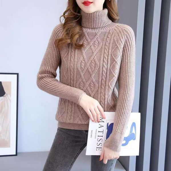 autumn and winter womens high collared sweater fashioned thickened two lapel t shirt, White;black
autumn and winter womens high collared sweater fashioned thickened two lapel t shirt, White;black