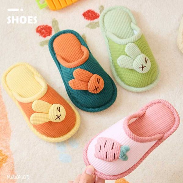 slipper children' cotton slippers autumn and winter new home decor baby cotton shoes boys' warm shoes anti slip girls' plush, Black;grey
slipper children' cotton slippers autumn and winter new home decor baby cotton shoes boys' warm shoes anti slip girls' plush, Black;grey