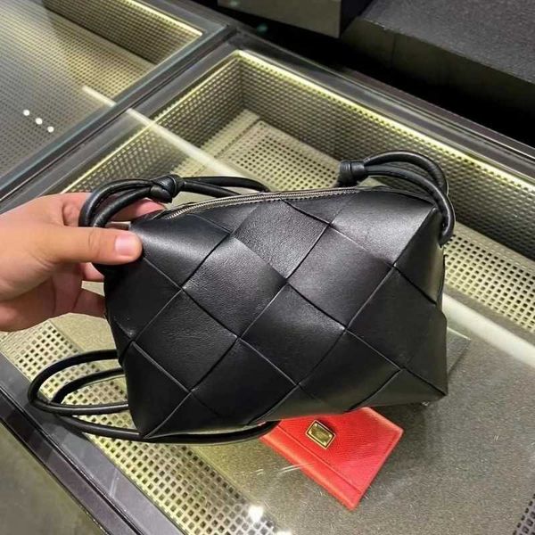 women's shoulder bag bottegveneta woven bags joy cassette woven camera bag leather mini crossbody bag box bag one shoulder small square
women's shoulder bag bottegveneta woven bags joy cassette woven camera bag leather mini crossbody bag box bag one shoulder small square