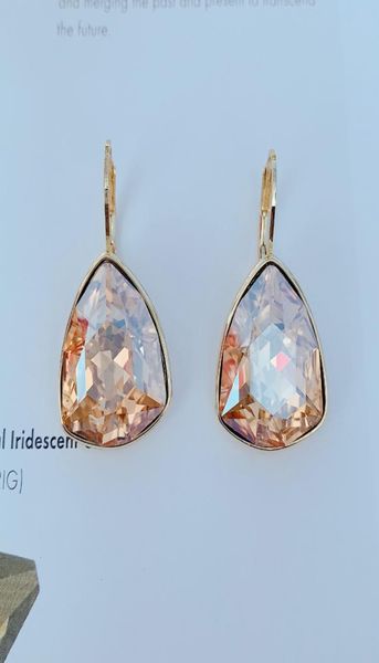 silver drop earrings wedding jewelry made with rovski elements crystal for bridal engagement party bijoux christmas bijoux gift7982508
silver drop earrings wedding jewelry made with rovski elements crystal for bridal engagement party bijoux christmas bijoux gift7982508