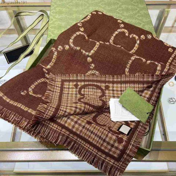 pop caramel color versatile scarf classic two letter jacquard designer scarf womens mens fashion double sided cashmere scarves wrap gift nec, Blue;gray
pop caramel color versatile scarf classic two letter jacquard designer scarf womens mens fashion double sided cashmere scarves wrap gift nec, Blue;gray