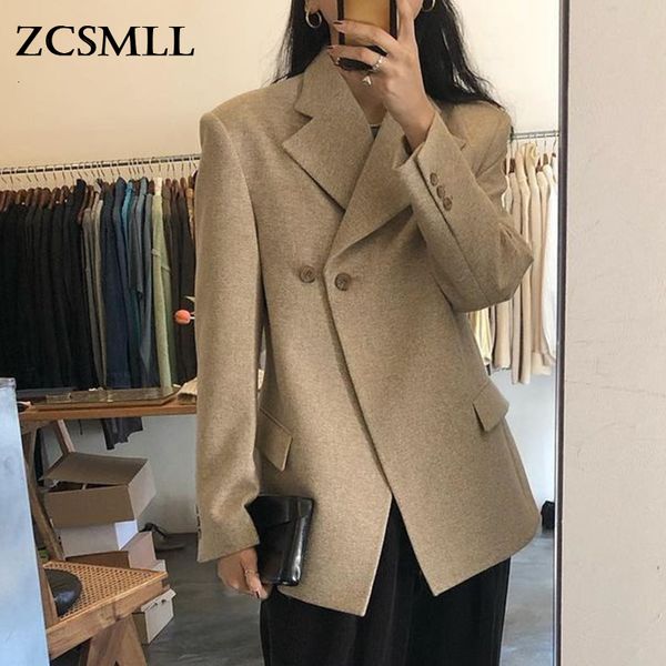 womens wool blends zcsmll korea chic autumn french retro lapel two button design double pocket short casual longsleeved blazer 230831, Black
womens wool blends zcsmll korea chic autumn french retro lapel two button design double pocket short casual longsleeved blazer 230831, Black