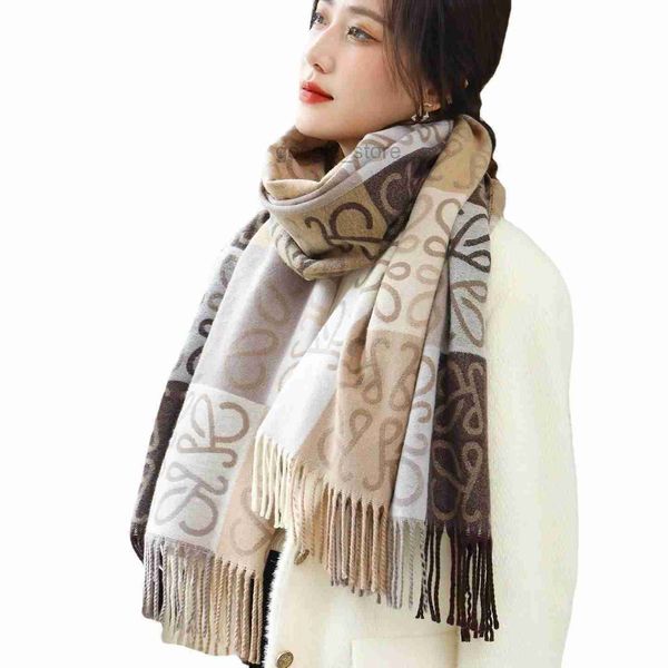 loe new color matching golden silk roving scarf old flower checkerboard plaid cashmere shawl women's woolkb57, Blue;gray
loe new color matching golden silk roving scarf old flower checkerboard plaid cashmere shawl women's woolkb57, Blue;gray