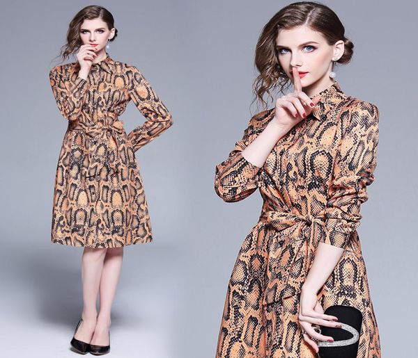 2020 spring summer fall runway vintage snake print collar sashes belt long sleeve empire waist women ladies casual aline midi shi9498188, Black;gray
2020 spring summer fall runway vintage snake print collar sashes belt long sleeve empire waist women ladies casual aline midi shi9498188, Black;gray