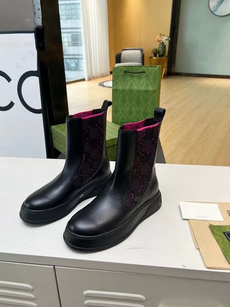2023 with g jersey ankle boots designer leather boots ggity stylish women men winter green, rose, white booties man warm dfgf size 35-46, Black
2023 with g jersey ankle boots designer leather boots ggity stylish women men winter green, rose, white booties man warm dfgf size 35-46, Black