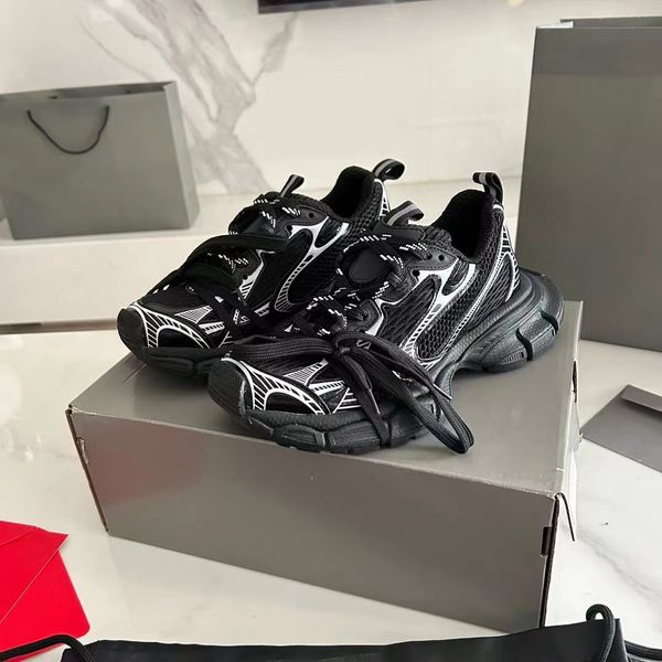 designers women men casual shoes paris runner 7.0 transmit sense retro trainers black white pink blue burgundy deconstruction sneakers joggi
designers women men casual shoes paris runner 7.0 transmit sense retro trainers black white pink blue burgundy deconstruction sneakers joggi