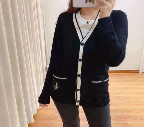 women039s knits designer label paste pocket wheat ear threedimensional decoration temperament vneck cardigan loose and thin c7326210, White
women039s knits designer label paste pocket wheat ear threedimensional decoration temperament vneck cardigan loose and thin c7326210, White