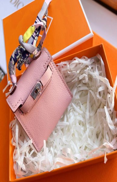 luxury women handbag ornament genuine cow leather keychain mini bag pendant accessories fashion handmade keyring fine gift3416401, Slivery;golden
luxury women handbag ornament genuine cow leather keychain mini bag pendant accessories fashion handmade keyring fine gift3416401, Slivery;golden