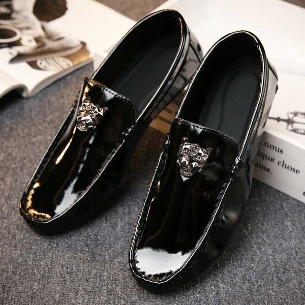 dress shoes casual men shoes luxury brand 2021 slip on formal loafers moccasins italian black male driving flat breathable l0831
dress shoes casual men shoes luxury brand 2021 slip on formal loafers moccasins italian black male driving flat breathable l0831