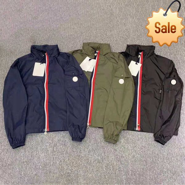designer mens jackets france hidden cap bomber windshield embroidered badge jacket outerwear hombre casual street, Black;brown
designer mens jackets france hidden cap bomber windshield embroidered badge jacket outerwear hombre casual street, Black;brown