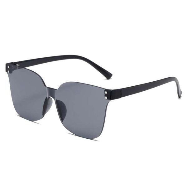 sunglasses style frameless glasses one piece polygon small high grade flat faced in face, White;black
sunglasses style frameless glasses one piece polygon small high grade flat faced in face, White;black