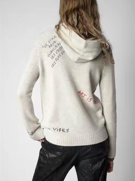 women's sweaters 2023 autumn and winter women sweater letter hooded longsleeved cashmere 230831, White;black
women's sweaters 2023 autumn and winter women sweater letter hooded longsleeved cashmere 230831, White;black