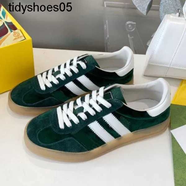 gazelle casual shoe brand designer signed classic velvet splicing printed stripe retro cooperation men and women b22, Black
gazelle casual shoe brand designer signed classic velvet splicing printed stripe retro cooperation men and women b22, Black
