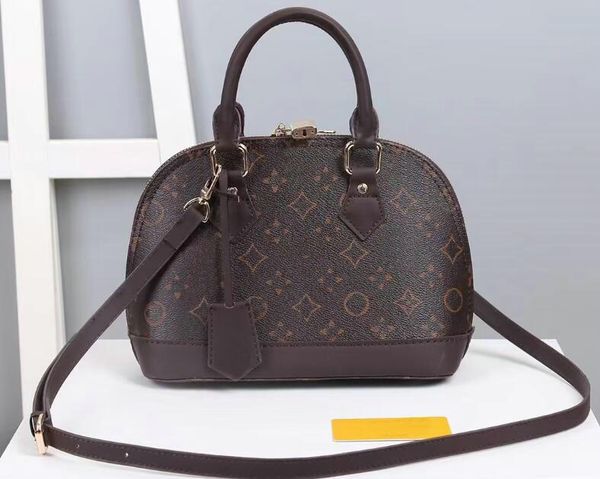 women designer alma bb tote handbags fashion shoulder bags chain messenger bag leather shell bags purse ladies cosmetic crossbodys bag
women designer alma bb tote handbags fashion shoulder bags chain messenger bag leather shell bags purse ladies cosmetic crossbodys bag