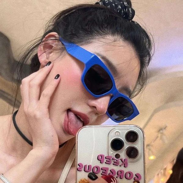item title ins sunglasses womens anti violet personality street pgraphy retro korean trend, White;black
item title ins sunglasses womens anti violet personality street pgraphy retro korean trend, White;black