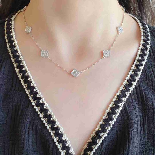 fashion 4/four leaf clover necklaces designer women 10/ten flower diamond necklace classic gold plated pendant jewelry wholesale, Silver
fashion 4/four leaf clover necklaces designer women 10/ten flower diamond necklace classic gold plated pendant jewelry wholesale, Silver