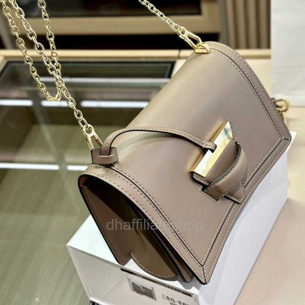 designer bags barcelona gate saddle bag women fashion shoulder luxury leather handbag chain barcelona cross woman tote messenger handbags
designer bags barcelona gate saddle bag women fashion shoulder luxury leather handbag chain barcelona cross woman tote messenger handbags