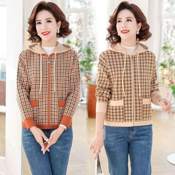 mothers jacket spring sweater and autumn style age reducing western middle aged womens fashionable noble, White;black
mothers jacket spring sweater and autumn style age reducing western middle aged womens fashionable noble, White;black