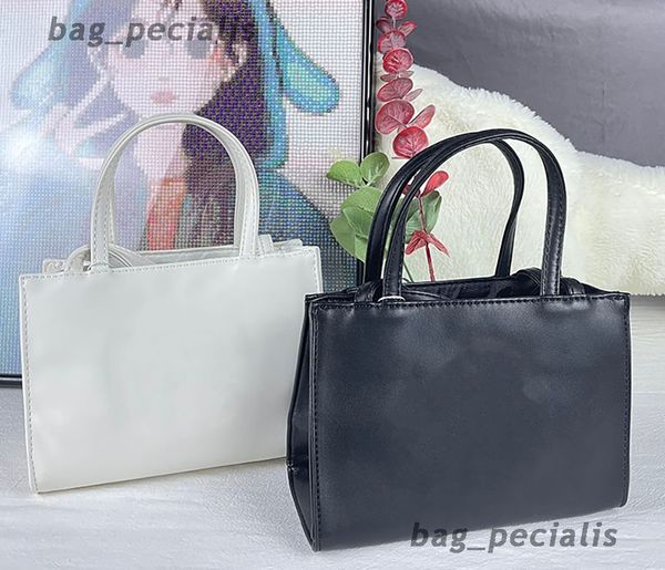 designer bag 2 sizes shoulder bags tote bag soft leather mini handbags women handbag crossbody luxury tote fashion shopping pink white purse
designer bag 2 sizes shoulder bags tote bag soft leather mini handbags women handbag crossbody luxury tote fashion shopping pink white purse