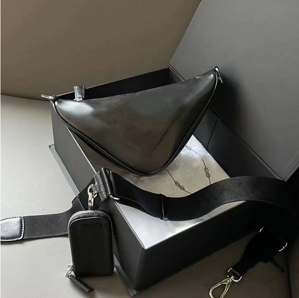 designer shoulder bags leather triangle pure color purse style two-in-one messenger bags high-quality soft leather pocket with wallet wide s
designer shoulder bags leather triangle pure color purse style two-in-one messenger bags high-quality soft leather pocket with wallet wide s
