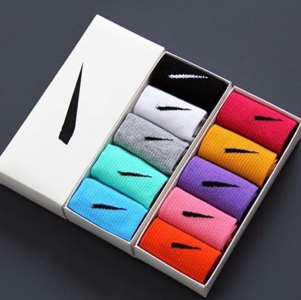 men socks designer socks sport socks stockings men women cotton sports socks 10 colors 3 lengths wholesale price ins style causal fashion so, Black
men socks designer socks sport socks stockings men women cotton sports socks 10 colors 3 lengths wholesale price ins style causal fashion so, Black