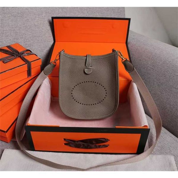 7a evelynes bags bags genuine leather crossbody fashion evelyn hollow with scarf women luxurys genuine totes clutch ladyqq
7a evelynes bags bags genuine leather crossbody fashion evelyn hollow with scarf women luxurys genuine totes clutch ladyqq