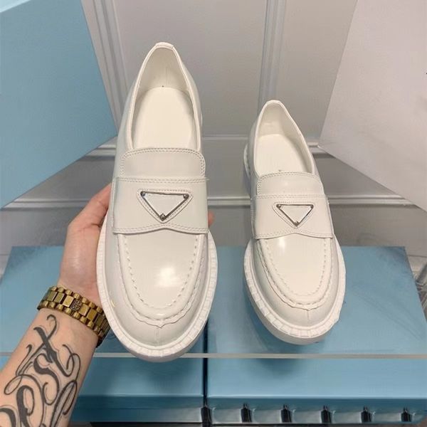 loafers designer shoes soft cowhide platform sneakers rubber black shiny leather chunky round head sneaker thick bottom shoe with box
loafers designer shoes soft cowhide platform sneakers rubber black shiny leather chunky round head sneaker thick bottom shoe with box