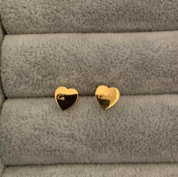 never fading high polished classic style women studs titanium steel 3 colors lover heart earrings cute size fashion jewelry wholes7030422, Golden;silver
never fading high polished classic style women studs titanium steel 3 colors lover heart earrings cute size fashion jewelry wholes7030422, Golden;silver