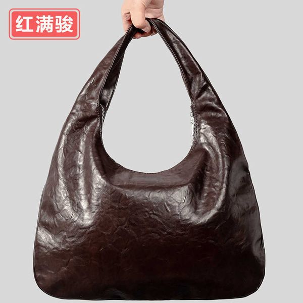 large capacity crocodile patterned shoulder bag for women, simple and casual, stone patterned soft leather dumpling bag, niche high-end cros
large capacity crocodile patterned shoulder bag for women, simple and casual, stone patterned soft leather dumpling bag, niche high-end cros