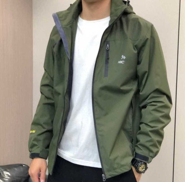 arc jacket mens designer hoodie tech nylon waterproof gore tex zipper jackets 3 in 1 lightweight coat outdoor sports men coats breathable de, Black;brown
arc jacket mens designer hoodie tech nylon waterproof gore tex zipper jackets 3 in 1 lightweight coat outdoor sports men coats breathable de, Black;brown