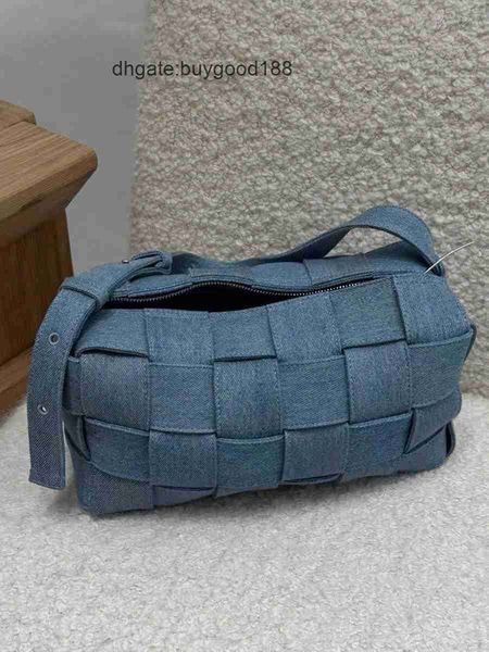 designer bag tote bags candy mini jodie fashion versatile one shoulder handbag feeling woven denim underarm bag simple casual women's b
designer bag tote bags candy mini jodie fashion versatile one shoulder handbag feeling woven denim underarm bag simple casual women's b
