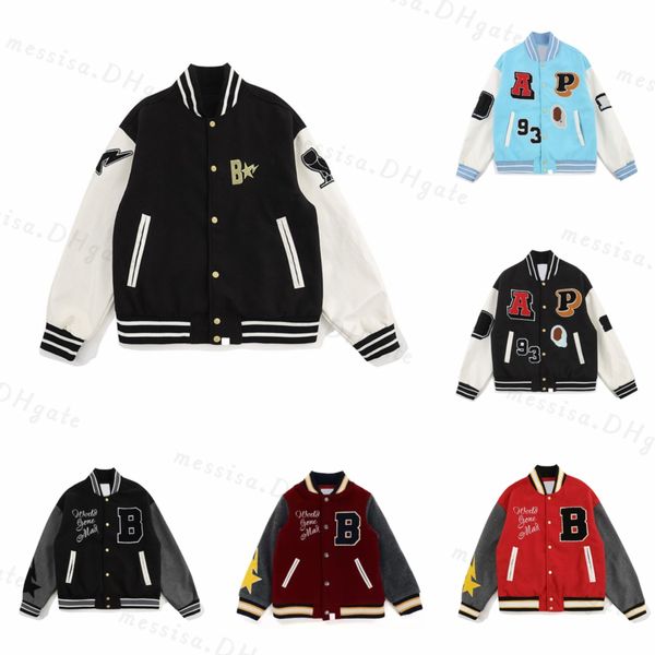 Designer Mens Varsity Jacket Baseball Uniform Spring Autumn Casual Embroidery Fashion Tide Sports Loose Coat Unisex Sweatshirt Size M
Designer Mens Varsity Jacket Baseball Uniform Spring Autumn Casual Embroidery Fashion Tide Sports Loose Coat Unisex Sweatshirt Size M