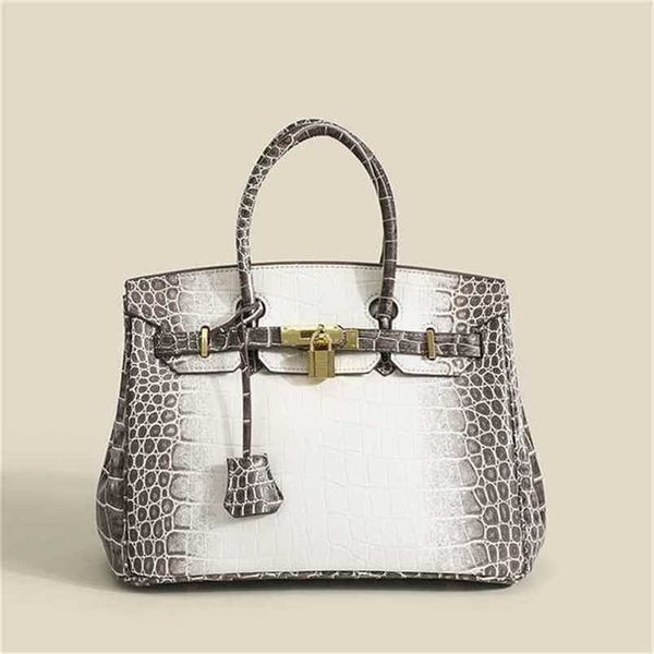 designer birkins himalayan bags gold hardware genuine leather 5a quality capacity6zak
designer birkins himalayan bags gold hardware genuine leather 5a quality capacity6zak