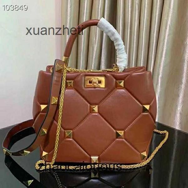 outline valentiinov quilted color bags designer luxury handbag bag handbag women stitching diamond pattern portable shoulder women's ch
outline valentiinov quilted color bags designer luxury handbag bag handbag women stitching diamond pattern portable shoulder women's ch