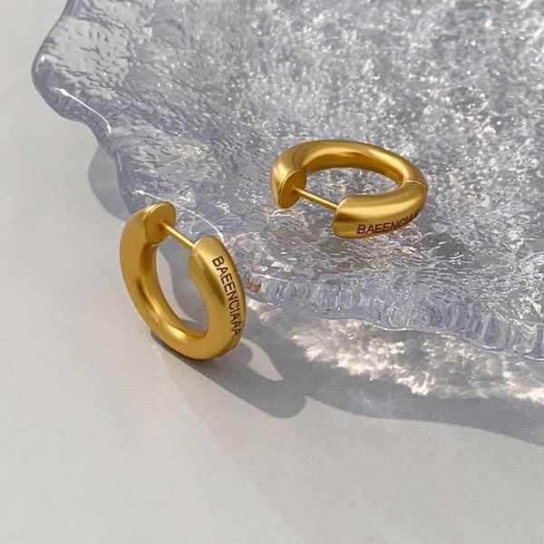 matte gold plain ring earrings for women in 2022 new fashion trend small crowd design ring earrings light luxury and high sense, Golden
matte gold plain ring earrings for women in 2022 new fashion trend small crowd design ring earrings light luxury and high sense, Golden