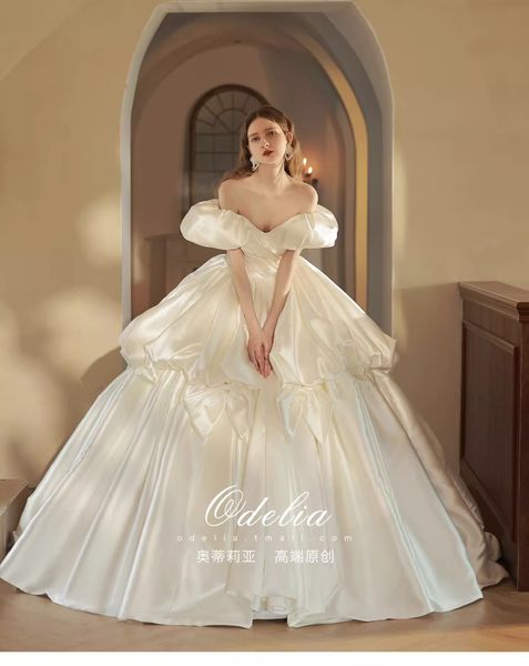 2023 romantic ball gown wedding dress ruffled organza sweetheart neckline asymmetrical waistline satin wedding gowns ready to ship satin pri, White
2023 romantic ball gown wedding dress ruffled organza sweetheart neckline asymmetrical waistline satin wedding gowns ready to ship satin pri, White