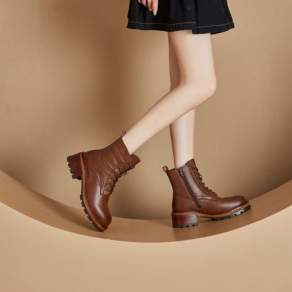 2023 autumn martin boots solid color women british retro chunky low heeled round toe side zipper knight boots, Black
2023 autumn martin boots solid color women british retro chunky low heeled round toe side zipper knight boots, Black