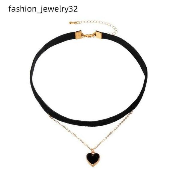 chokers korean velet y short choker necklace for women black two-layer love pendant necklaces clavicle chain fashion jewelry gift drop deliv, Golden;silver
chokers korean velet y short choker necklace for women black two-layer love pendant necklaces clavicle chain fashion jewelry gift drop deliv, Golden;silver