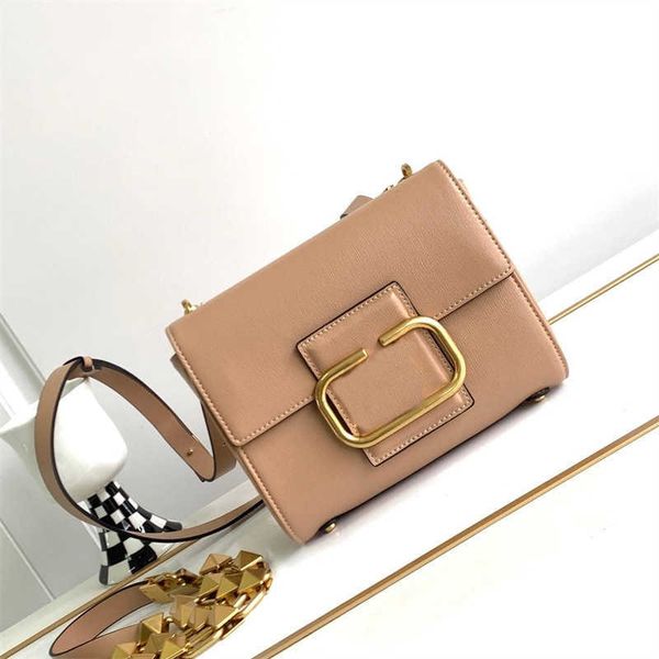 riveted 2023 vltn purse designer calfskin elegant bag double shoulder strap small square light luxury advanced sense fashion crossbody chain
riveted 2023 vltn purse designer calfskin elegant bag double shoulder strap small square light luxury advanced sense fashion crossbody chain