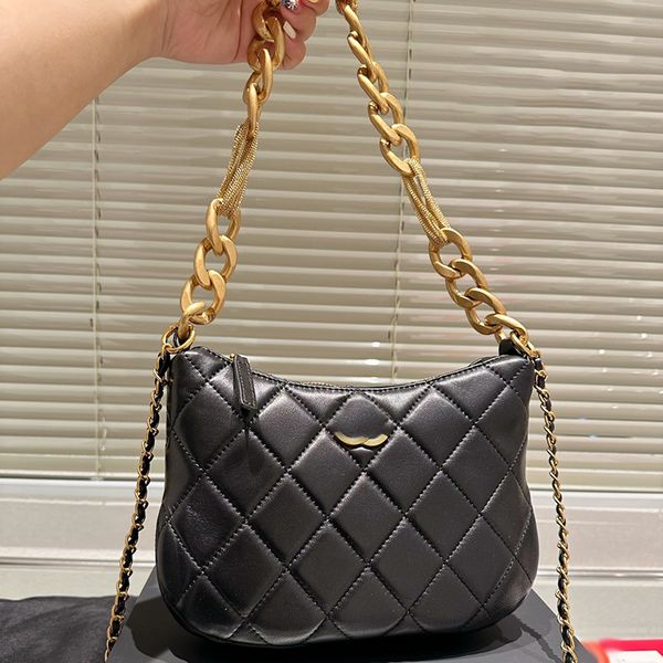 designer womens leather shoulder bag underarm bag double chain handbag thick chain diagonal shoulder bag diamond check hardware metal buckle
designer womens leather shoulder bag underarm bag double chain handbag thick chain diagonal shoulder bag diamond check hardware metal buckle